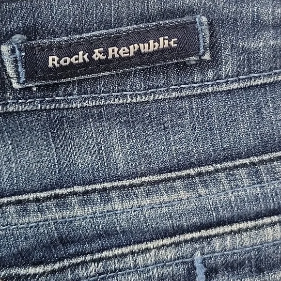 Rock & Republic Blue Boot Cut Jeans for Effortless Style - Picture 5 of 9